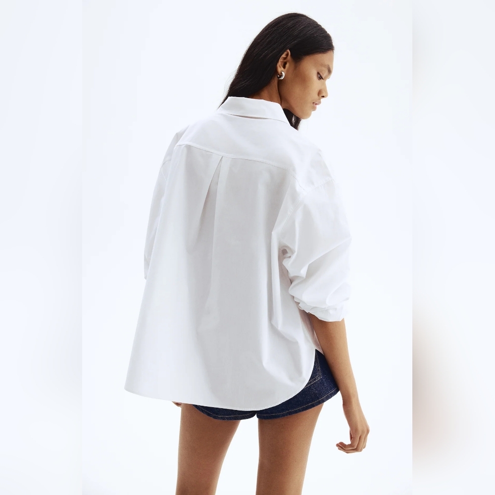 H&M Oversized White Cotton Button Down Long Sleeve Shirt Capsule Wardrobe Medium